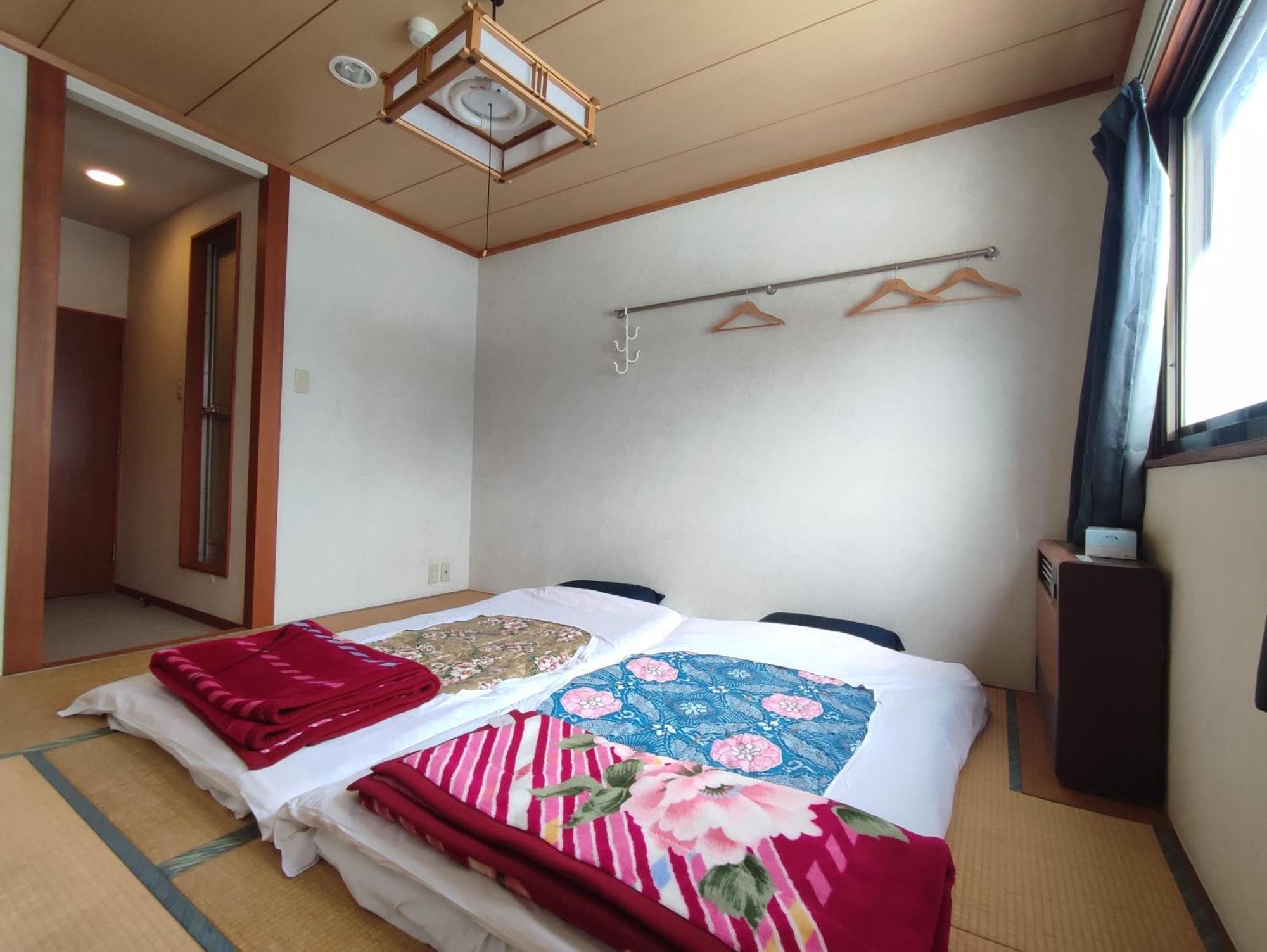 Peuf Lodge Отари Экстерьер фото